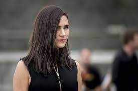 Homecoming, she joins a diverse cast that includes tom holland as peter parker, marisa tomei as aunt may, zendaya as michelle, who has been rumored to be the daughter of adrian toomes (michael keaton), a.k.a. Spider Man Homecoming Actress Jennifer Connelly In Talks To Join Tom Cruise In Top Gun Maverick