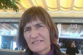 La exmiembro del grupo terrorista "GRAPO", Encarnación León Lara, ocupa una  mesa en las Elecciones Andaluzas