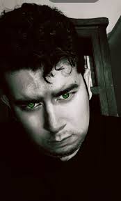 Hola, no sé qué lugar visitarás en tus sueños, quizás mares lejanos o  cielos risueños. Pero si no sabes a dónde ir, mi lucero, te presto este  corazón pequeño y sincero. Llévalo