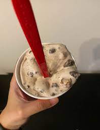 Dairy Queen Canada Wonder Woman Cookie Collision Blizzard Review - Foodology