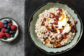 Superfood Quinoa Porridge Fur Kalte Tage Nu3kitchen Nu3 Rezept Lebensmittel Essen Superfood Angebranntes Essen