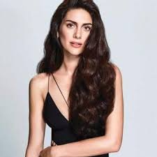 Bergüzar gökçe korel is a turkish actress. Berguzar Korel Fan Berguzrkrlfans Twitter