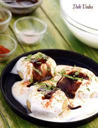 Dahi Vadas Dahi Bhalla North Indian Chaat Recipe Indian Chaat Recipes