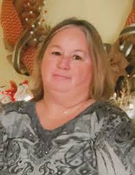 Paula Jolly's Instagram, Twitter & Facebook