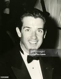 129 Douglas Sheehan Fotos und hochauflösende Bilder