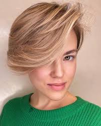 Jan 01, 2022 · guida ai nuovi tagli capelli corti/medi/lunghi che da oggi detteranno tendenza per tutto il 2022. Tagli Capelli 2022 I Nuovi Hairstyle Corti Medi E Lunghi Di Tendenza