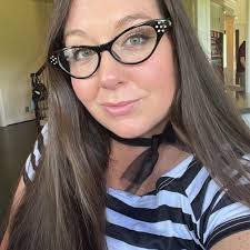 What is causing my summer squash to shrivel and get blossom end rot?