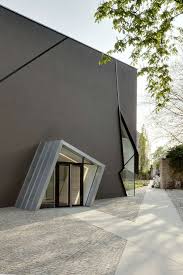 Seine liebe zur malerei hat ihn in schweren zeiten am leben gehalten. Extension To The Felix Nussbaum Haus In Osnabruck Germany By