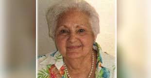 Lisa Emig's Instagram, Twitter & Facebook