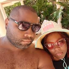 Actor Julian McMahon, one of the two leads of seminal FX television series  “Nip/Tuck” who also played Dr. Doom in the “Fantastic Four” movies from the  2000s, has died. https://cnn.it/4leuvzR