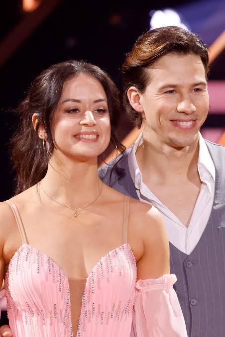 Let's Dance: Malika Dzumaev und Joel Mattli sorgen erneut für  Datinggerüchte | GALA.de