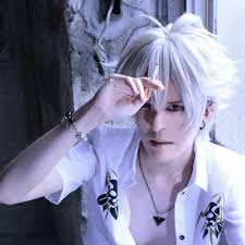 「コスらぼっ!」コスプレイヤーのためのSNSアプリ