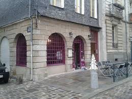 Belle Carte De Cidres Avec Le Royal Guillevic Dans Cette Creperie De Rennes Belle Carte Carte De France Cidre