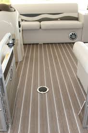 Marine And Boat Flooring Better Life Technology Aquatread Flooring Marine Flooring Teak Flooring Flooring