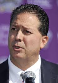 Development director leaving city for private sector