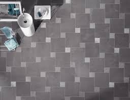 Betonboden ist der standardboden, wenn ein fundament gebaut wird. Richtig Fliesen Verlegen So Gelingt Der Perfekte Fliesenplan Mein Eigenheim