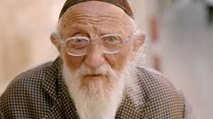 השבוע נפטר בשיבה טובה הרב שמואל שניאורסון, מזקני חב"ד בירושלים. זכינו והוא  כיכב בסרט שלנו למוסדות "תורת אמת" שהפקנו עבור Yoni Kahana התותח. העבודה עם  הרב שמואל הייתה עבורנו חוויה שלא תשכח.