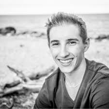 Luke Krause (@lucaskrausas)