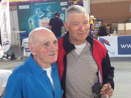 He is the holder of the world record for cycling 100 km and for the distance cycled in one hour, both in the over 100 to 105 years old age category and for the distance cycled in one hour in the over 105 years old age category. Robert Marchand En Avant Vers Les 108 Ans A Et Jf Cyclos A Loudeac Et En Bretagne