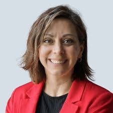 Michele Carroll's Instagram, Twitter & Facebook