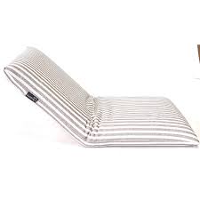 Mit sitzkissen lässt sich jede sitzgelegenheit gemütlicher und schöner gestalten. Sitzbank Kissen Mit Verstellbarer Lehne Streifen Weiss Grau