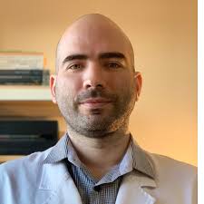 Dr. Victor Dantas , Nefrologista em Fortaleza