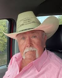 Randy Blevins's Instagram, Twitter & Facebook