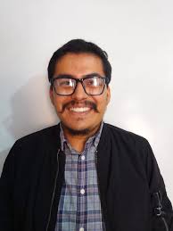 Edgar Garduño Betanzos Asesor General Otro miembro importante fue nuestro  Asesor Edgar. Esta persona nos ayudó a llevar a cabo Easy-Bed diciéndonos  las debilidades y las fortalezas de este. Ayudándonos hasta el