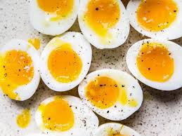Or maybe you boiled a whole bunch of eggs earlier in the week for quick breakfasts or lunches, but you never got around to. How Long To Boil Eggs Hard Medium And Soft