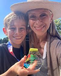 Kathy Willette's Instagram, Twitter & Facebook