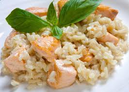 Risotto Au Saumon Frais Et Fromage Ail Et Fines Herbes Ww Recette Saumon Frais Recettes De Cuisine Recette Saumon