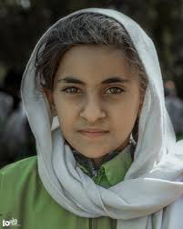 الأمين السر طالب جامعي مصور هاوي و لسه بدرري علي على أمل ان اكون من اعظم  المصورين في العالم 😥 بحب تصوير البورتريه و حياة الشارع شديد و كل شي جميل في