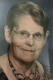 Maureen Stier's Instagram, Twitter & Facebook