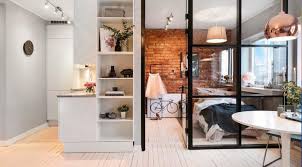 Sekat ini bisa kamu tempatkan di dekat sofa untuk memisahkan antara ruang tamu dan ruang keluarga. Stay Roomy With Glass Partitions Pacific Paint Indonesia