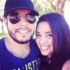 Mandi Mills (mandiraquel)