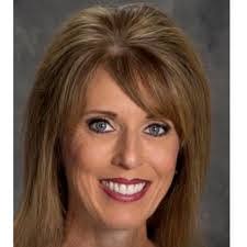 Cindy Jarratt's Instagram, Twitter & Facebook