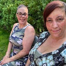 Karen Binkowski's Instagram, Twitter & Facebook