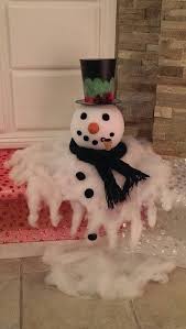 Over 60 Of The Best Christmas Decorating Ideas That Are Simple To Make Yourself Snowman Christmas Decorations Christmas Decorations Diy Outdoor Christmas Diy