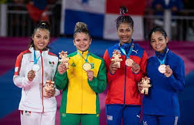 Judoca Luz Olvera obtiene la presea de plata en 52 Kgs.
