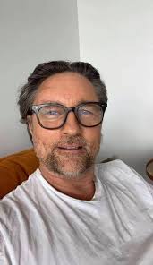 Martin Henderson/Virgin River 6