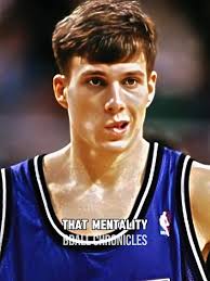 Andrew Schulz Basketball Jay