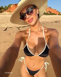 Scherzinger's sexy ass shots- a must-see gallery for admirers