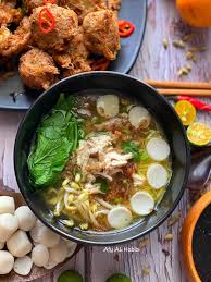 Hidangkan dengan roti perancis, atau apa sahaja roti pun sesuai. Resipi Bihun Sup Mudah Sedap Ini Cara Membuatnya