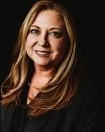 Kara Everett's Instagram, Twitter & Facebook