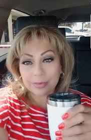 Enjoying my vacation.. finally back home. Running errands with my mug of  coffee☕❤☕Have a blessed and fabulous day my amazing coffee family.