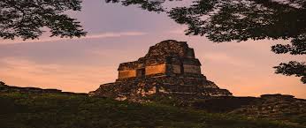 Actualmente guatemala cuenta con 3 lugares que son patrimonio culturales de la humanidad, los cuales fueron declarados por la unesco de esa manera a través de los años. Guatemala Conociendo La Cultura Maya En Peten Visit Guatemala