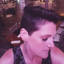 Lesley Maloney (@Bewley)