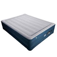 Sit, sleep and relax with the new aerobed raised queen with pillow support and enhanced durability. Serta 18 Raised Tpu Queen Air Mattress With 4 Comfort Pump Target