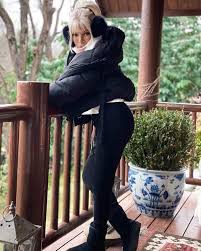 Born 12 february 1946) is a turkish singer. Ajda Pekkan Studyo Calismalarina Hiz Verdi Avrupali Bayanavrupali Bayan