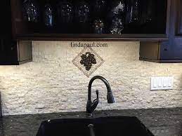 If you plan on putting your home up for resale (or even if you don't), you won't regret choosing a grey and white stone backsplash. Image Result For Stacked Stone Backsplash Grey And White Stacked Stone Backsplash Stone Backsplash Stone Backsplash Kitchen